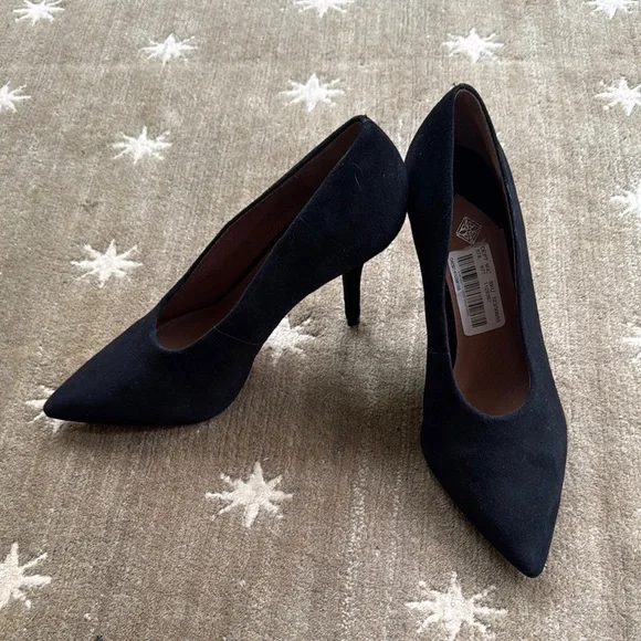 Antonio Melani Black Heels Classic Pumps - Picture 2 of 9